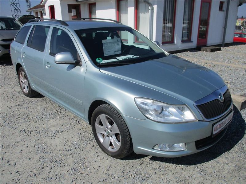 Škoda Octavia 1,4 TSI, digiklima, serviska, - fotografie inzerátu