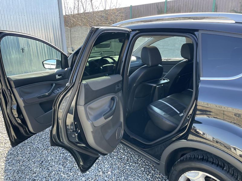 Ford Kuga 2.0TDC-i 4x4 135PS TITANIUM!!! - fotka 108 z 189