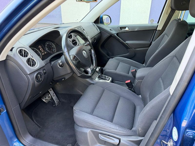 Volkswagen Tiguan 2,0 TDI 4x4 / Sport / servis.k - fotka 9 z 29
