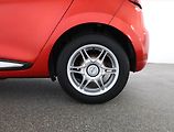 Renault Clio (2017) 1.2 16V, Tempomat - náhled 16