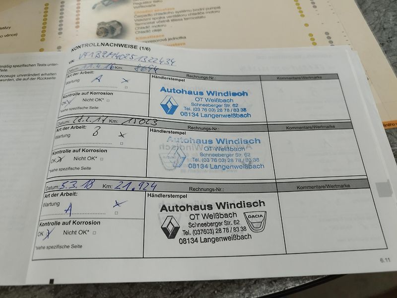 Renault Mégane (2015) 1,6i 81KW klima najeto 99000 - fotka 27 z 29