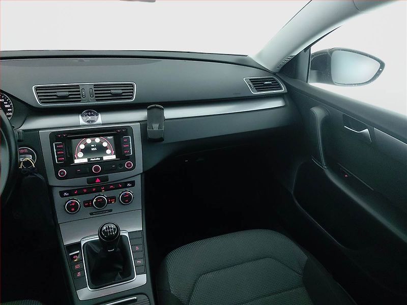 Volkswagen Passat (2014) 1.4 TSI, Navi, Tempomat - fotka 8 z 21