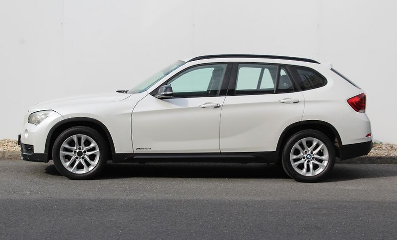 BMW X1 xDrive18d, CZ, 1. majitel - fotka 9 z 20