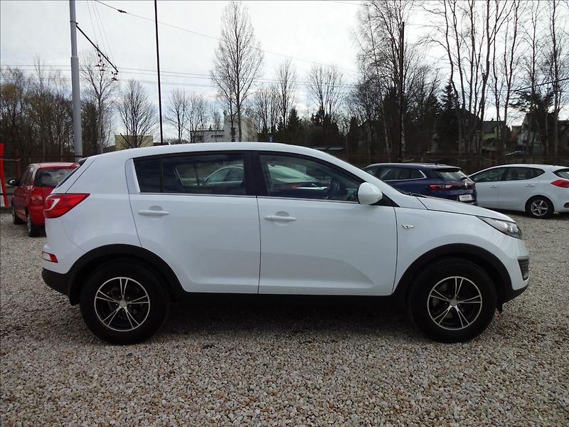 Kia Sportage 1,6GDi  Active Plus - fotka 8 z 46
