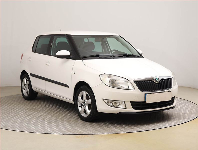 Škoda Fabia (2012) Elegance 1.2 TSI, Tempomat - fotografie inzerátu