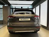 Maserati Levante (2021) GT 330HP Zegna Interior - náhled 7