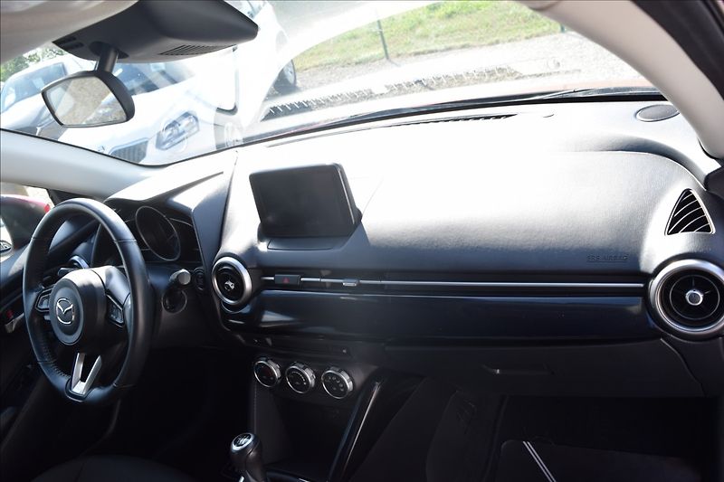 Mazda 2 1,5 i 66KW NÍZKÉ KM NOVÁ STK - fotka 22 z 49
