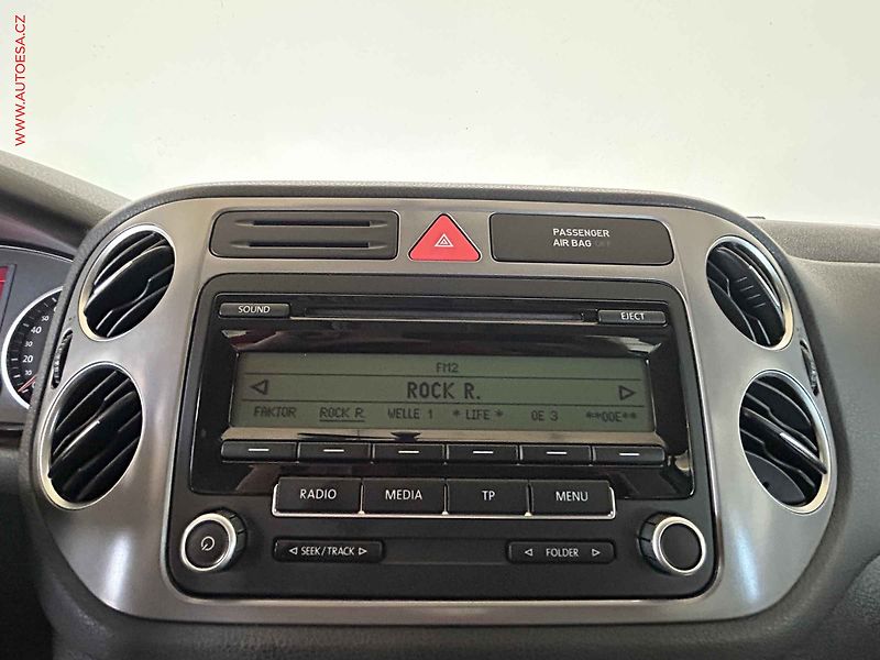 Volkswagen Tiguan (2009) 1.4TSI 4x4, servis.kniha, AC - fotka 14 z 16