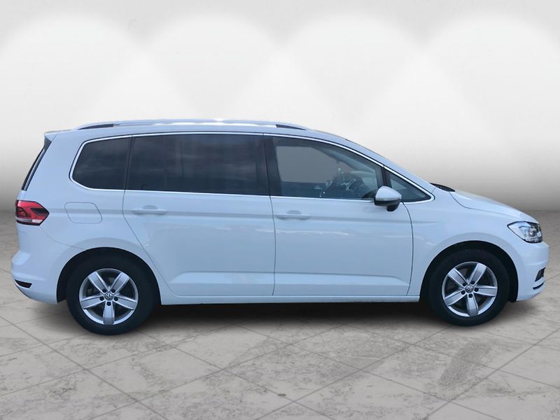 Volkswagen Touran 2.0 TDI  7DSG Highline - fotka 8 z 30