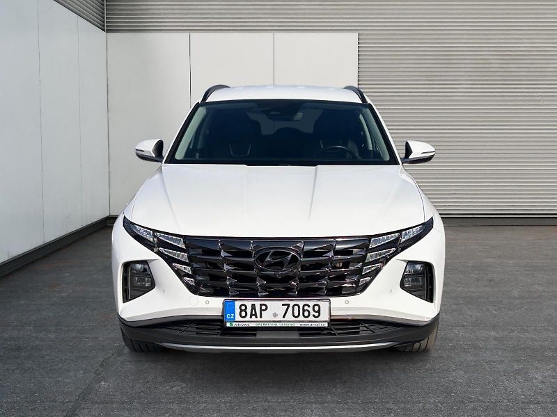 Hyundai Tucson (2021) STYLE 1.6HEV 132kW 4x4 TAŽNÉ - fotka 2 z 11