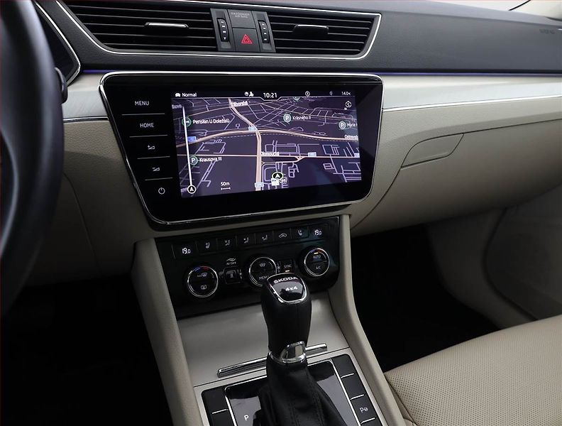 Škoda Superb (2022) Laurin&Klement 2.0 TDI - fotka 10 z 20