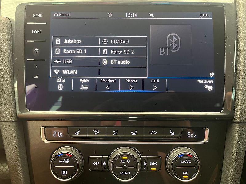Volkswagen e-Golf 93,1% SoH, tep.čerp. virtual k - fotka 67 z 95