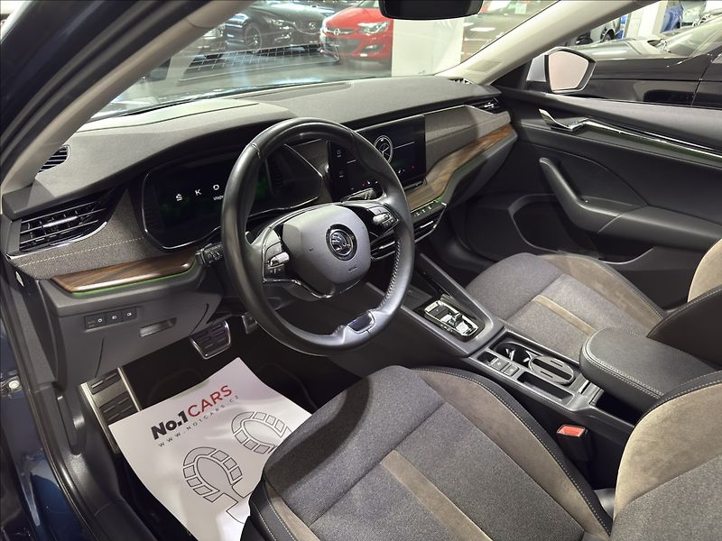 Škoda Octavia 2,0   TDI SCOUT 4X4 110KW HEAD - fotka 8 z 37