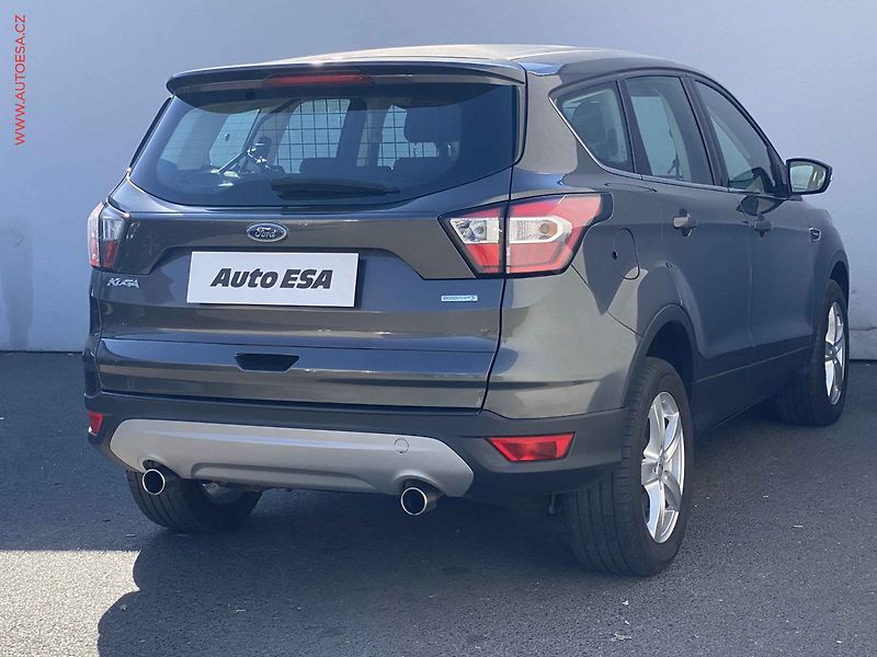 Ford Kuga (2017) 1.5EB, Trend, navi, +kola - fotka 4 z 18