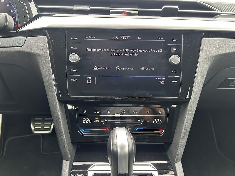 Volkswagen Arteon Shooting Brake 2.0TDI 110kW DSG R-LINE - fotka 23 z 25