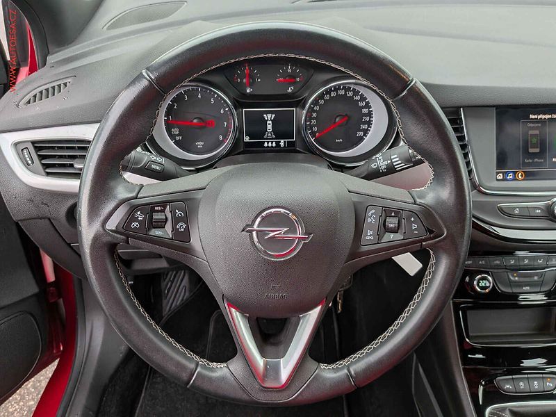 Opel Astra (2020) 1.2 PT +, LED - fotka 15 z 16