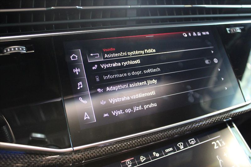 Audi Q7 50 TDi quattro Competition Plu - fotka 20 z 39