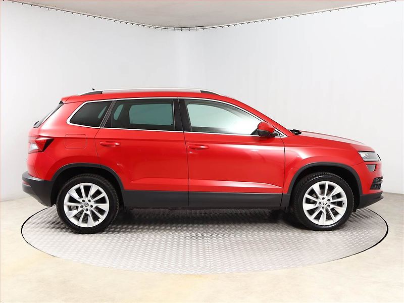 Škoda Karoq (2018) Style 1.6 TDI, Serv.kniha - fotka 6 z 20