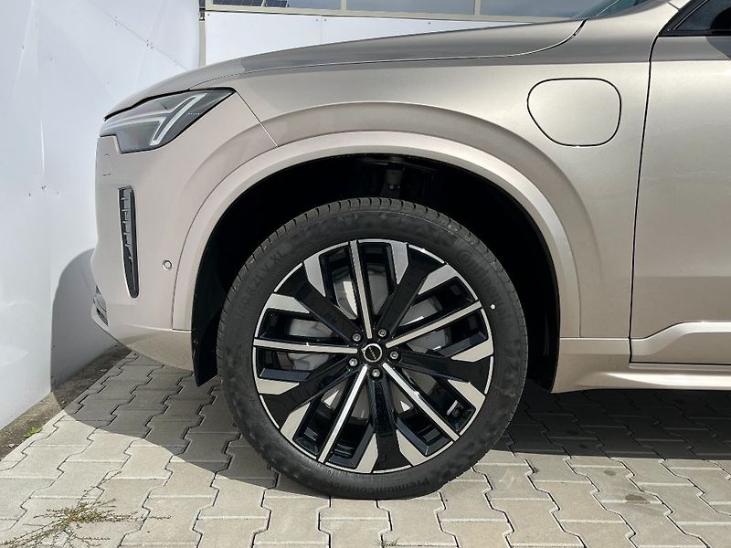 Volvo XC90 PLUS DARK T8 RECHARGE AWD 335k - fotka 22 z 22