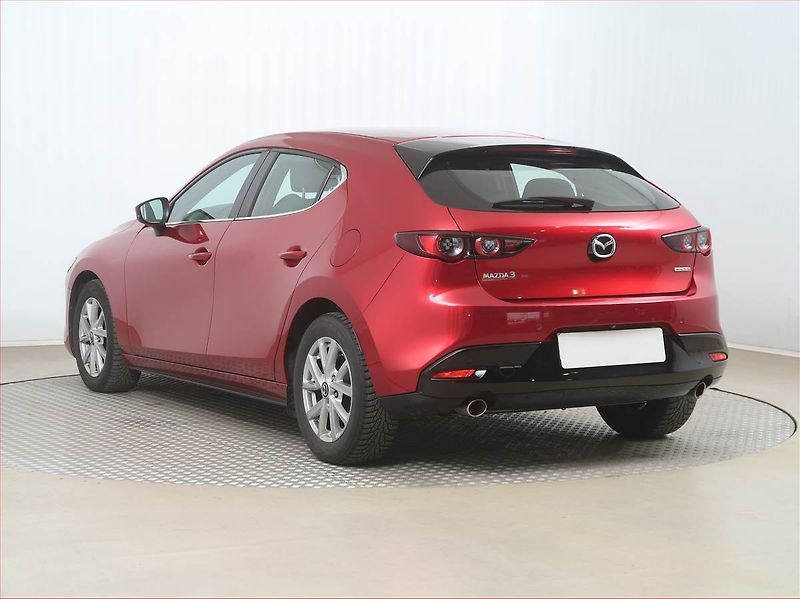 Mazda 3 (2019) 2.0 Skyactiv-G, ČR,1.maj, Navi - fotka 4 z 18