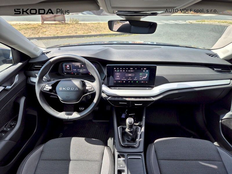 Škoda Octavia (2025) Selection 1,5 TSI 110 kW 6°man - fotka 5 z 40