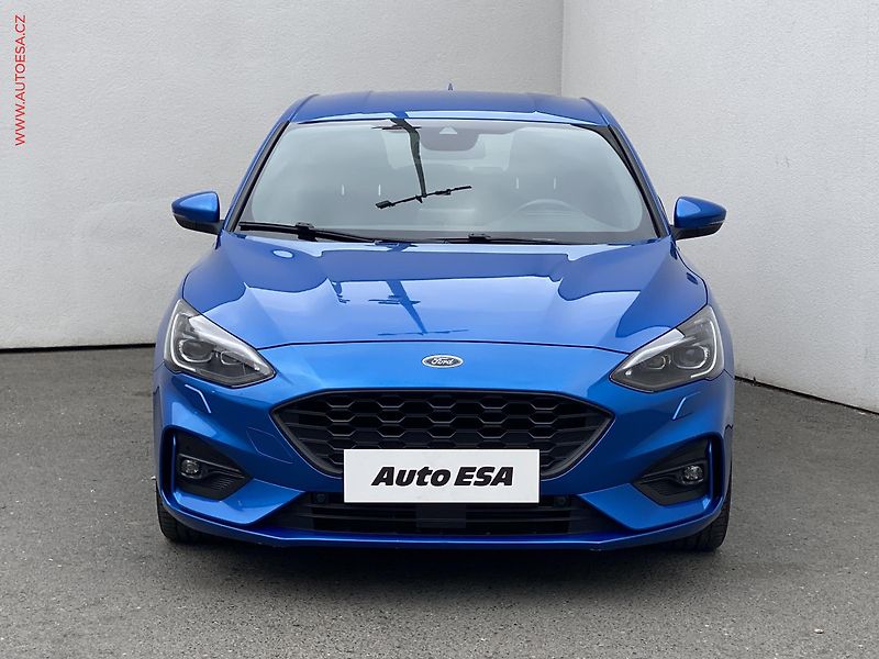 Ford Focus (2019) 1.0 EB, ST-Line, LED, navi - fotka 2 z 19