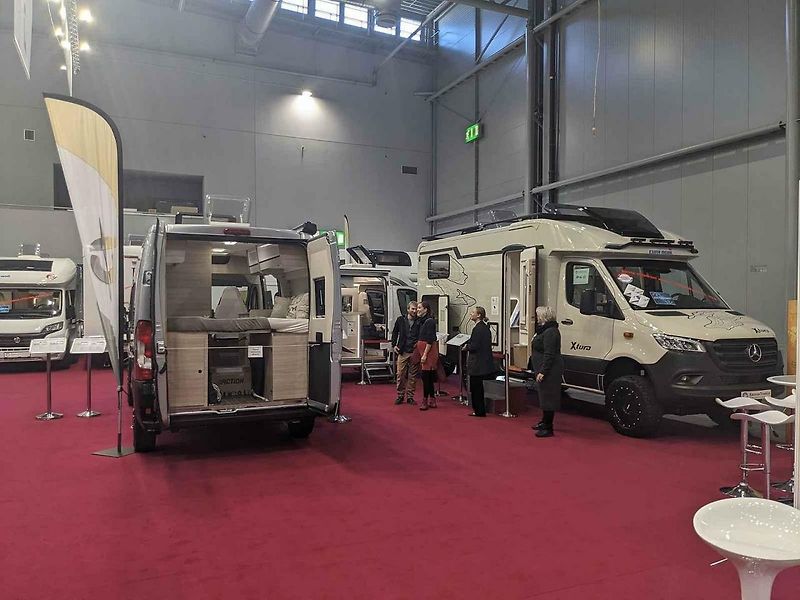 Na Caravaningu se představily expediční speciály, které zvládnou projet i Saharou