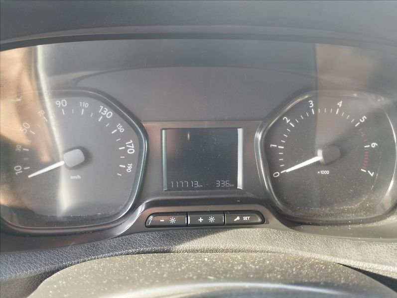 Peugeot Expert 2,0 HDi 90KW 4X4 - fotka 11 z 14
