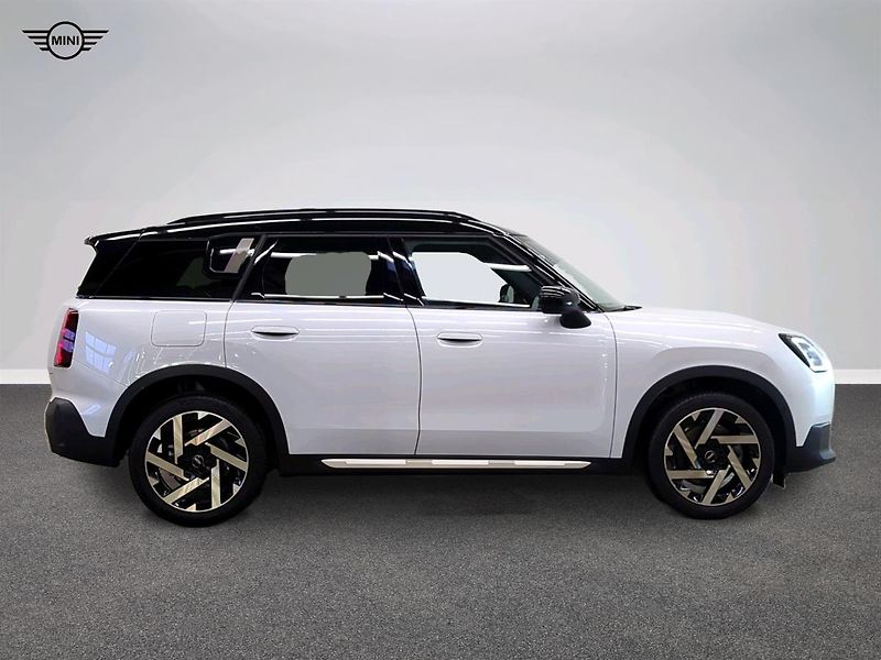Mini Countryman C - fotka 4 z 17