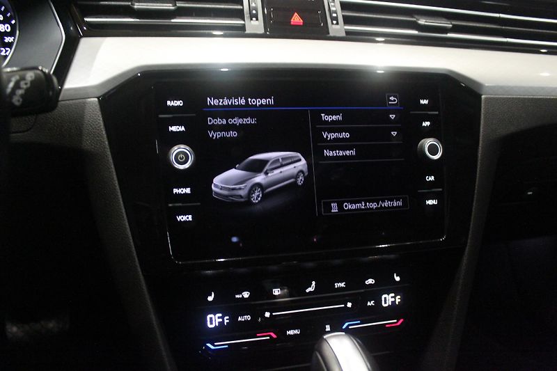 Volkswagen Passat (2023) 110kW, Tažné, Nezávislé topení - fotka 26 z 34