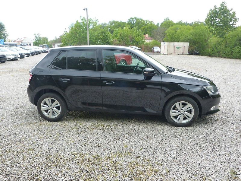 Škoda Fabia 1.2 TSI - fotka 7 z 17