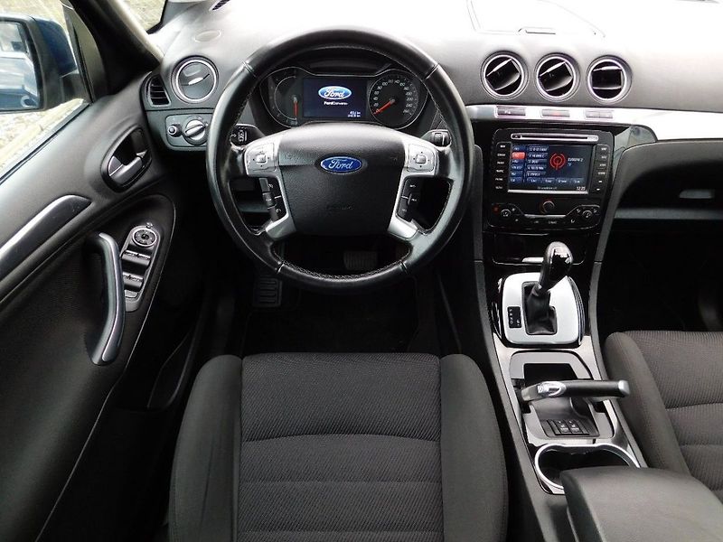 Ford S-MAX 2,0ECOBOOST,149kW,CZ,SERVISKA - fotka 9 z 17