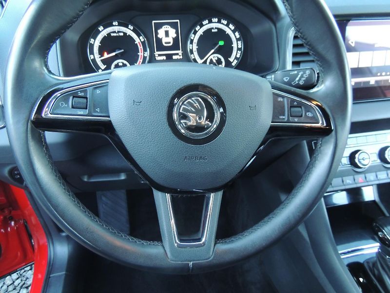 Škoda Karoq (2020) 1.5TSI,110kw,DSG,TZ,ČR,1maj. - fotka 23 z 45