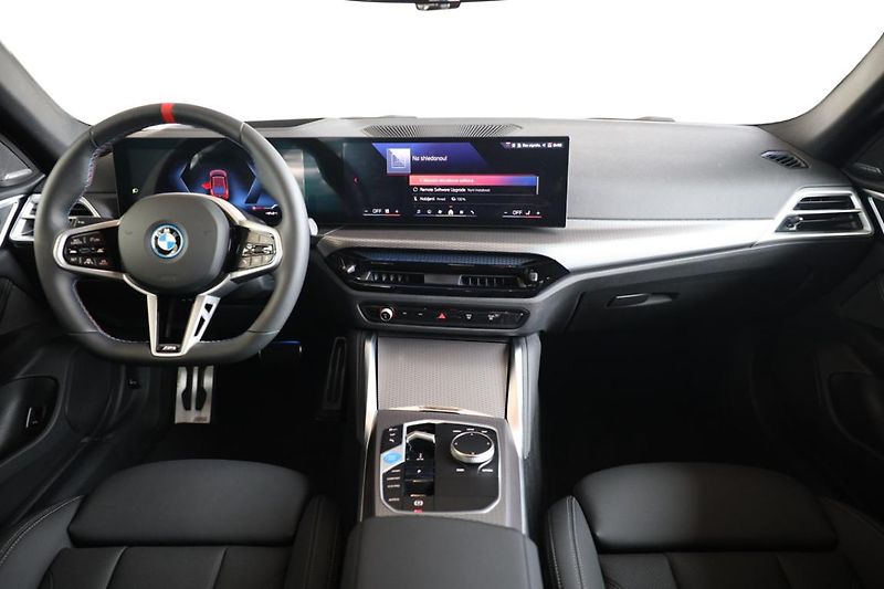 BMW i4 M60 xDrive - fotka 5 z 30
