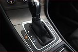Volkswagen Golf (2013) Highline 1.6 TDI, Automat - náhled 13