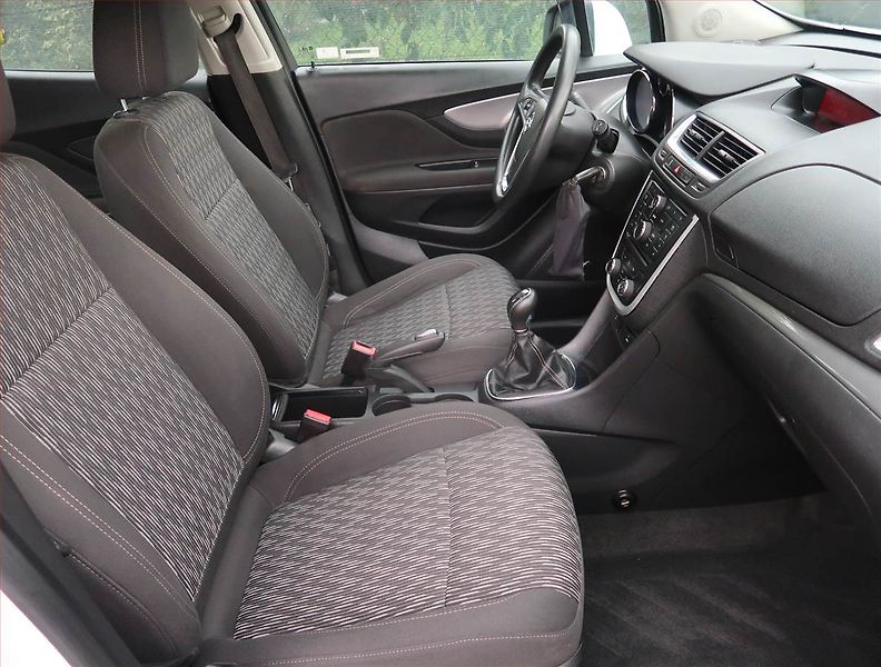 Opel Mokka (2014) 1.6, Serv.kniha, Tempomat - fotka 9 z 18