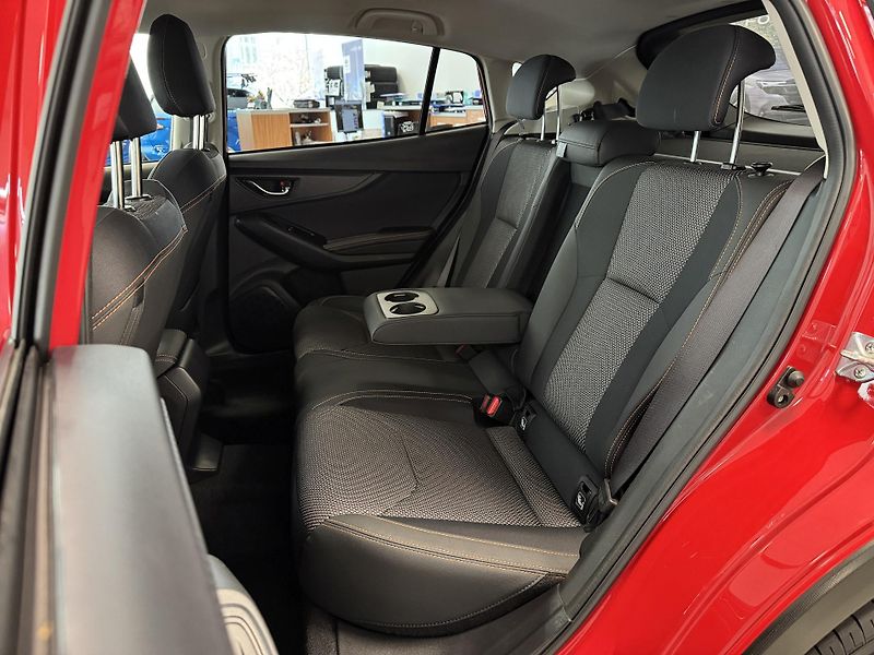 Subaru XV 1.6i-S ES Comfort+, CZ, 1. maj - fotka 15 z 44