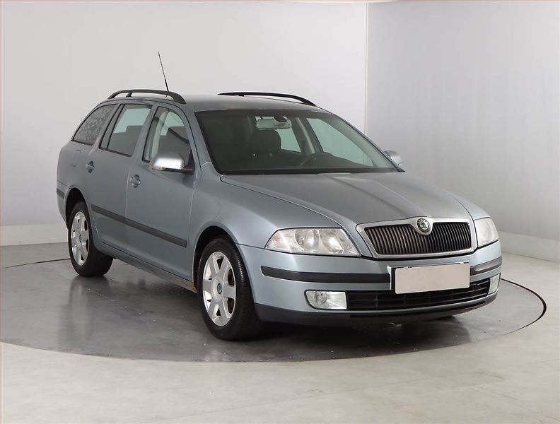Škoda Octavia (2005) 2.0 TDI, po STK, Tažné - fotografie inzerátu