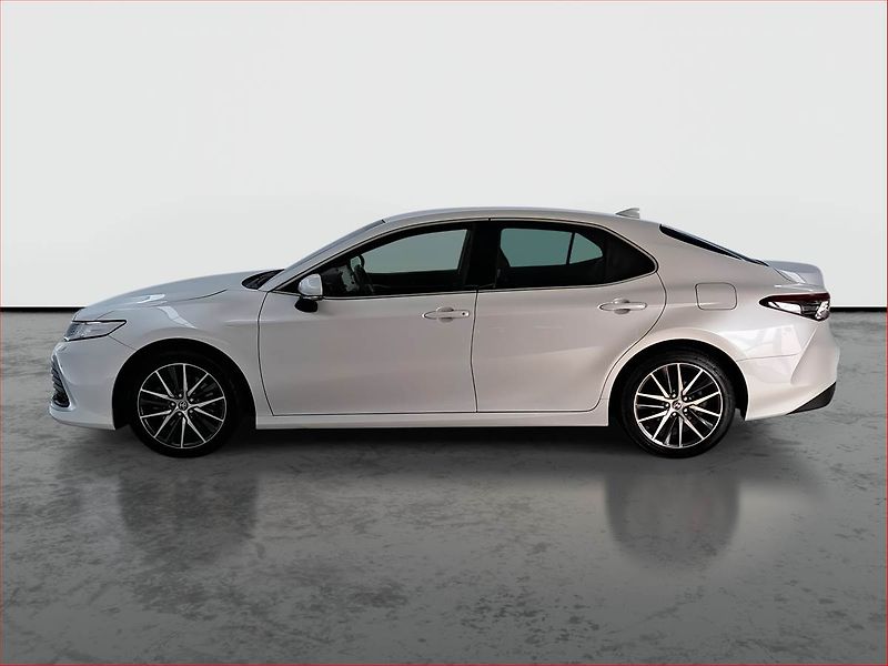 Toyota Camry (2023) Executive 2.5 Hybrid - fotka 3 z 19