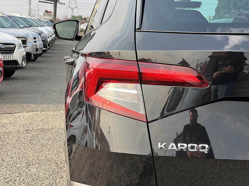 Škoda Karoq Style 1.5TSi DSG KAMERA NAVI - fotka 47 z 50