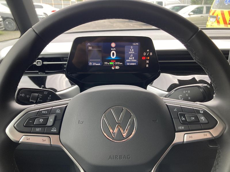 Volkswagen ID.Buzz Long Pro 86KW - fotka 13 z 23
