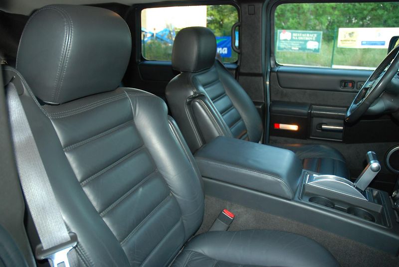 Hummer H2 (2005) - fotka 16 z 26
