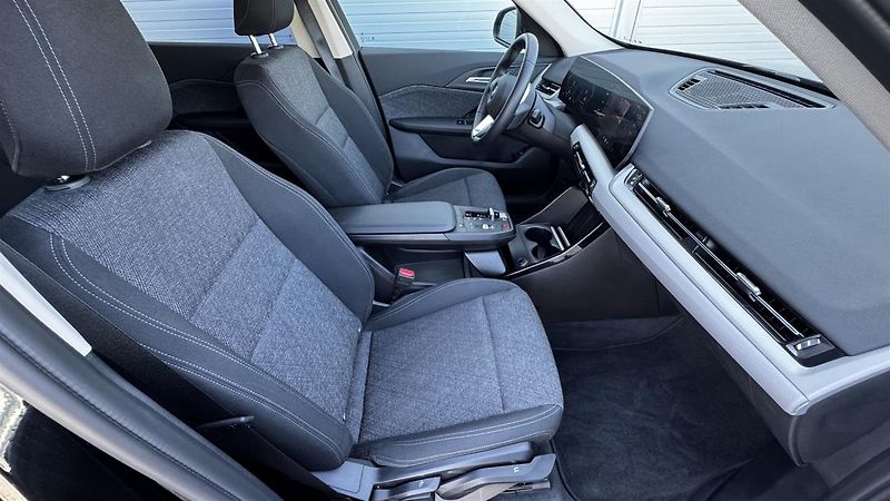BMW X1 sDrive18d - fotka 11 z 15