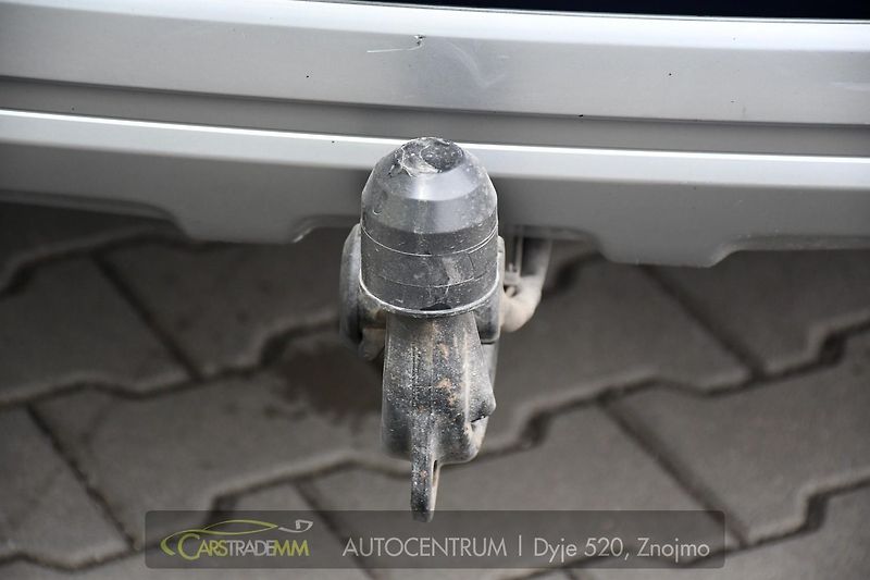 Audi Q7 3.0TDi S-LINE TAŽNÉ REZERVACE - fotka 47 z 55