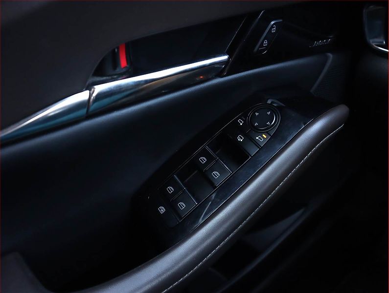 Mazda CX-30 (2019) Skyactiv-G 2.0 - fotka 22 z 22