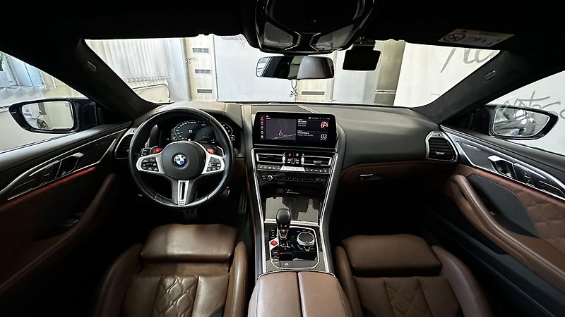 BMW M8 COMPETITION/TOP STAV/ZÁRUKA - fotka 31 z 50