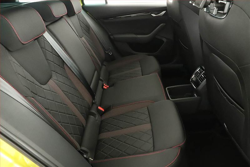 Škoda Octavia (2025) RS 2.0 TSI, AT, Pano, Kamera - fotka 7 z 22