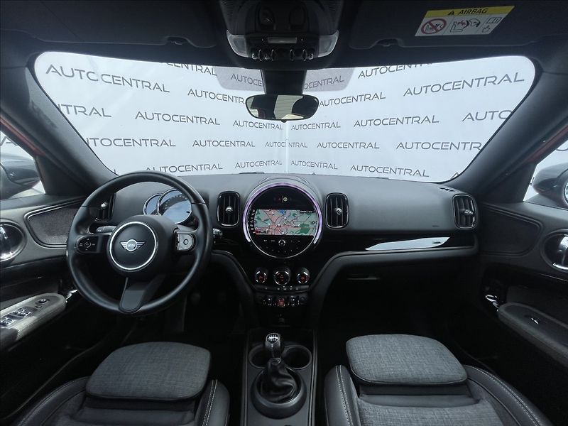 Mini Countryman 2,0 D,Cooper,100kW,STK 3/28,se - fotka 19 z 24
