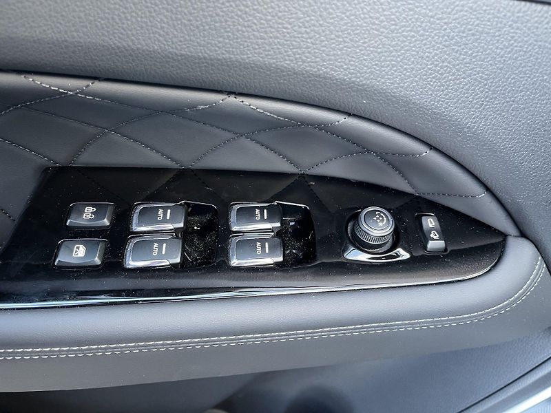 KGM Rexton (2025) 2.2 e-XDI Premium, 4x4, 7 míst - fotka 9 z 17