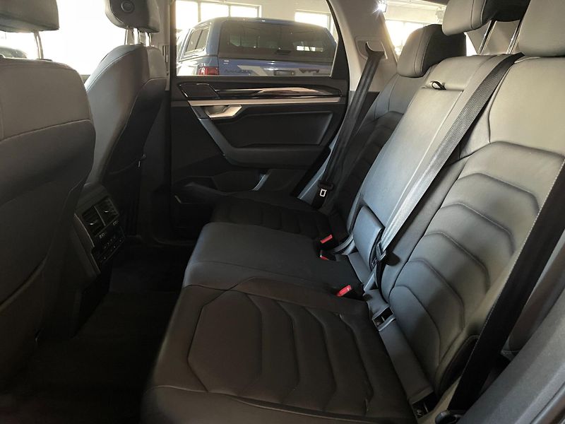 Volkswagen Touareg (2020) 3.0 TDI V6 170kW 4Motion - fotka 25 z 30
